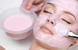 गुलाबी चिकणमाती: चेहरे आणि केसांसाठी गुणधर्म आणि वापर गुलाबी चिकणमातीचा फोटो